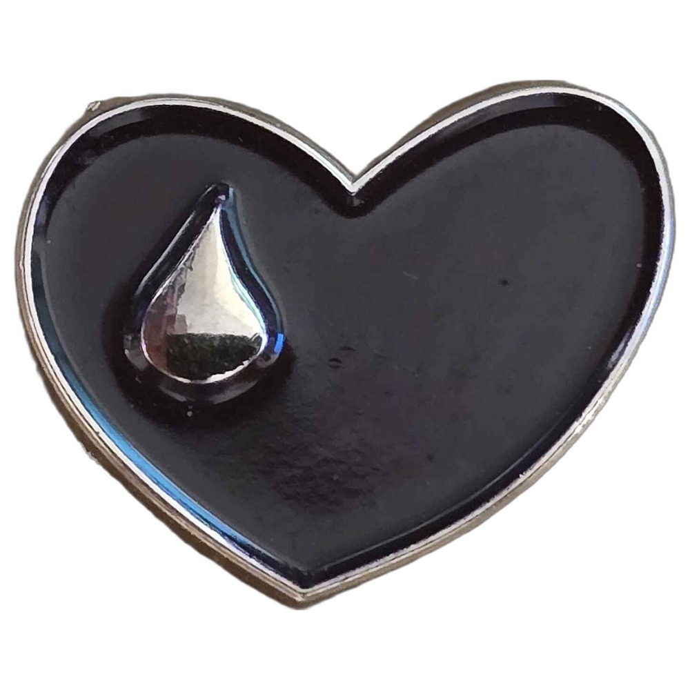 Black Heart With Silver Tear Drop Enamel Lapel Vest Hat Pin K1